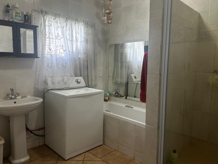 3 Bedroom Property for Sale in Dan Pienaar Free State